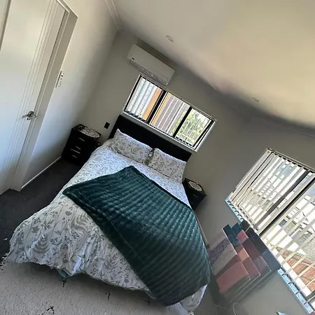 Auckand Holiday In The Golden Circle Villa